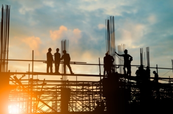 Construction workers represent the U.S. labor market